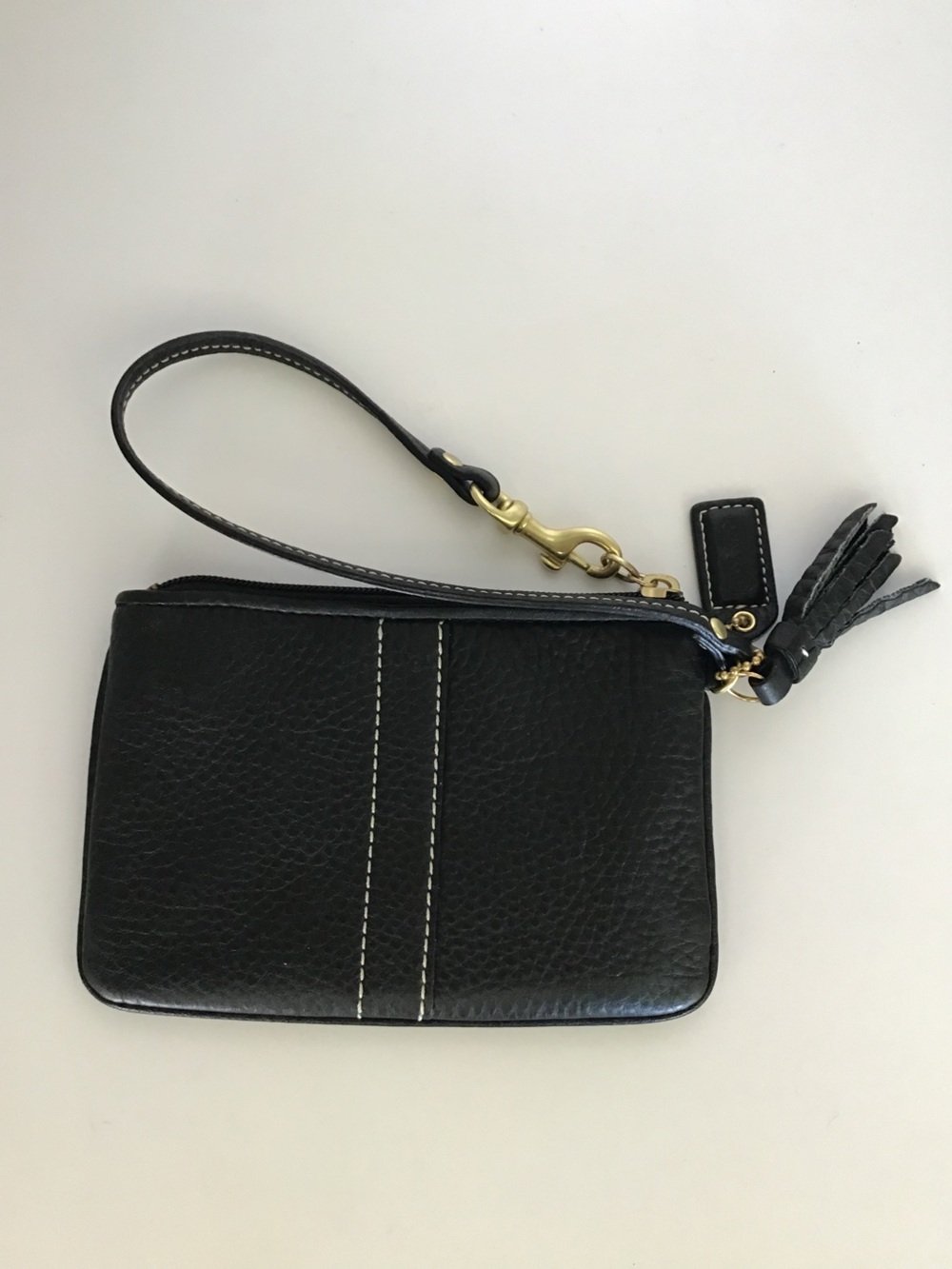 Coach Black Pebbled Leather Wristlet Clutch Pouch Tassel Zip Wrist Strap - Picture 2 of 8